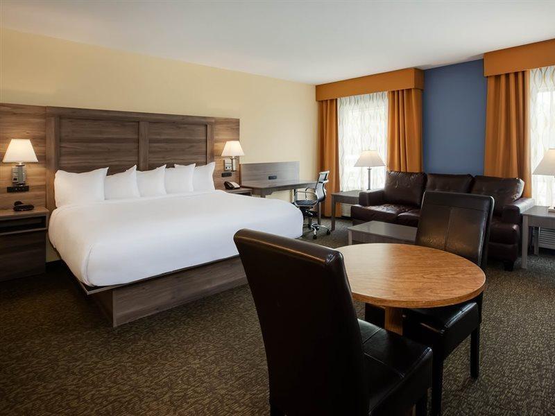 Days Inn By Wyndham Cadillac Exteriér fotografie