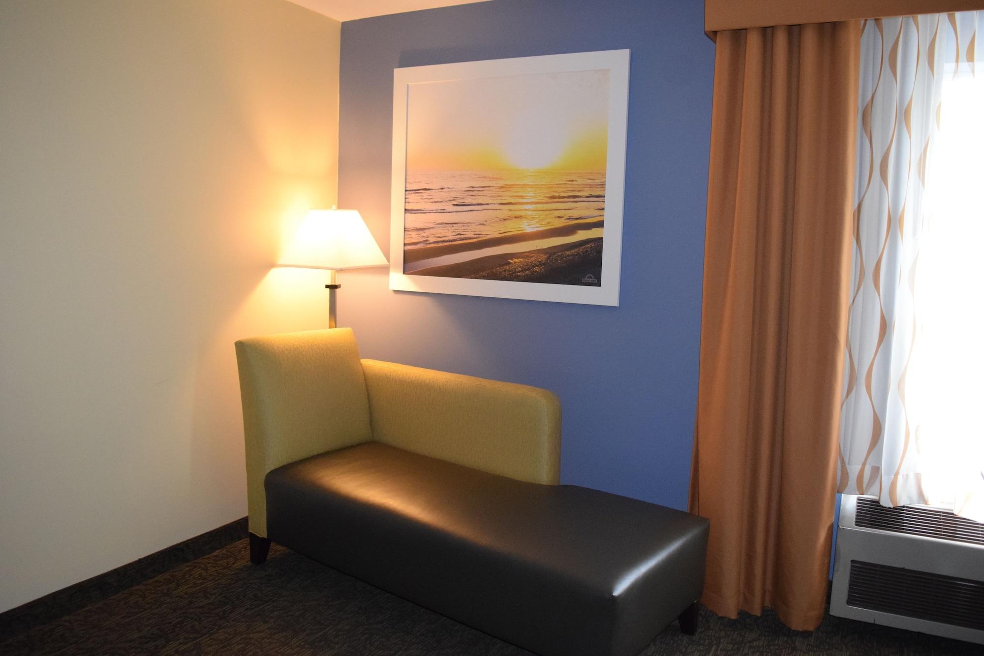 Days Inn By Wyndham Cadillac Exteriér fotografie